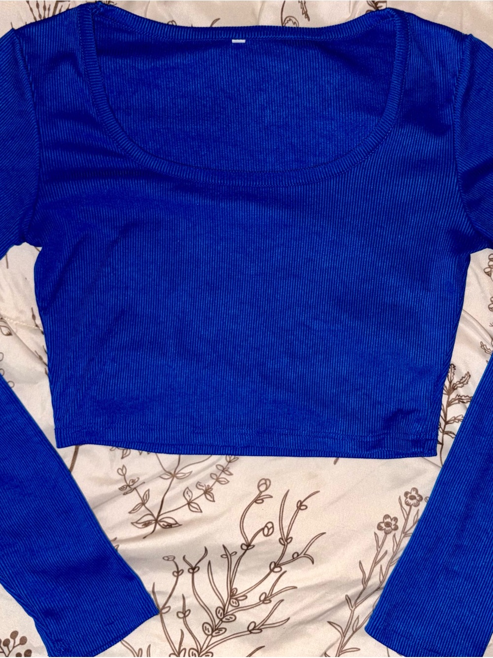 SHEIN Royal Blue Ribbed Long-Sleeve Crop Top